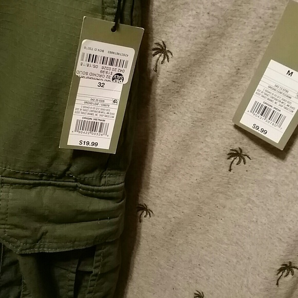 Cargo shorts + T shirt Set goodfellow & co. NWT. - Picture 2 of 8